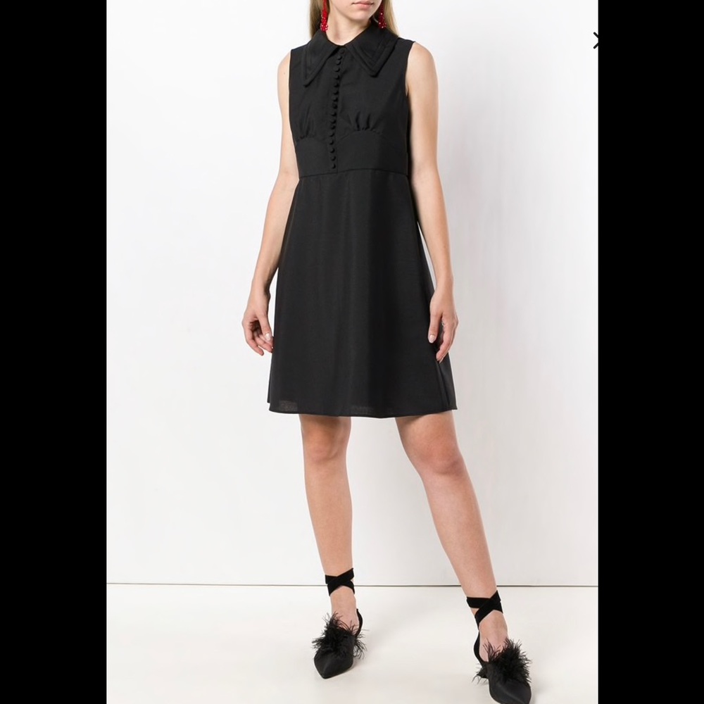 Stunning Italian Designer N° 21 black dress